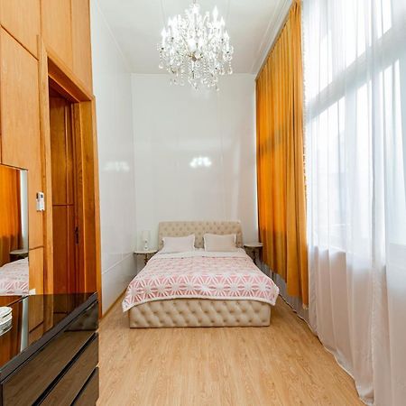 Town Center Rustaveli Aparthotel Tbilisi Eksteriør bilde